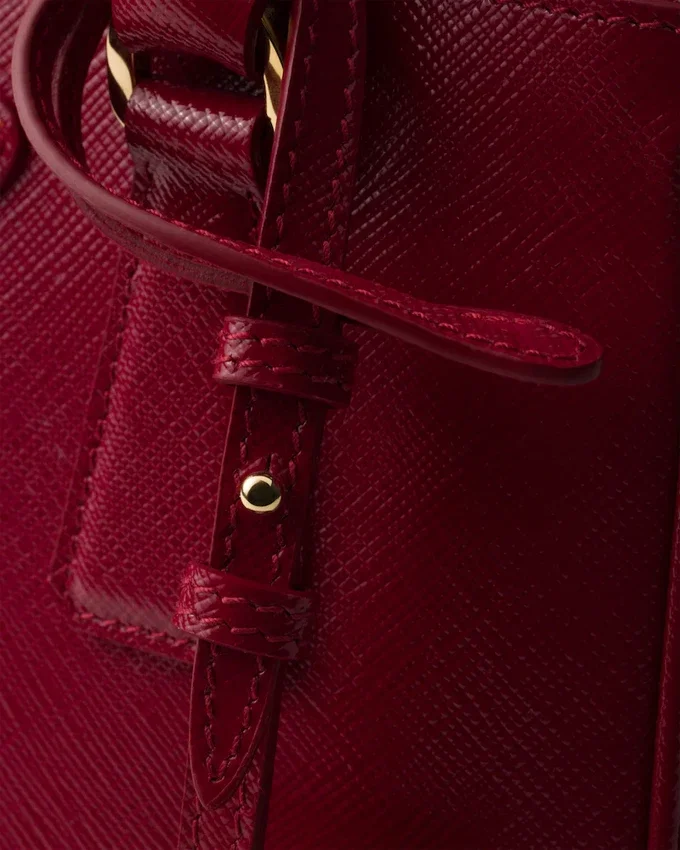 Bolso Prada Galleria Mini Saffiano en charol Bolso Prada Galleria Mini Saffiano en charol