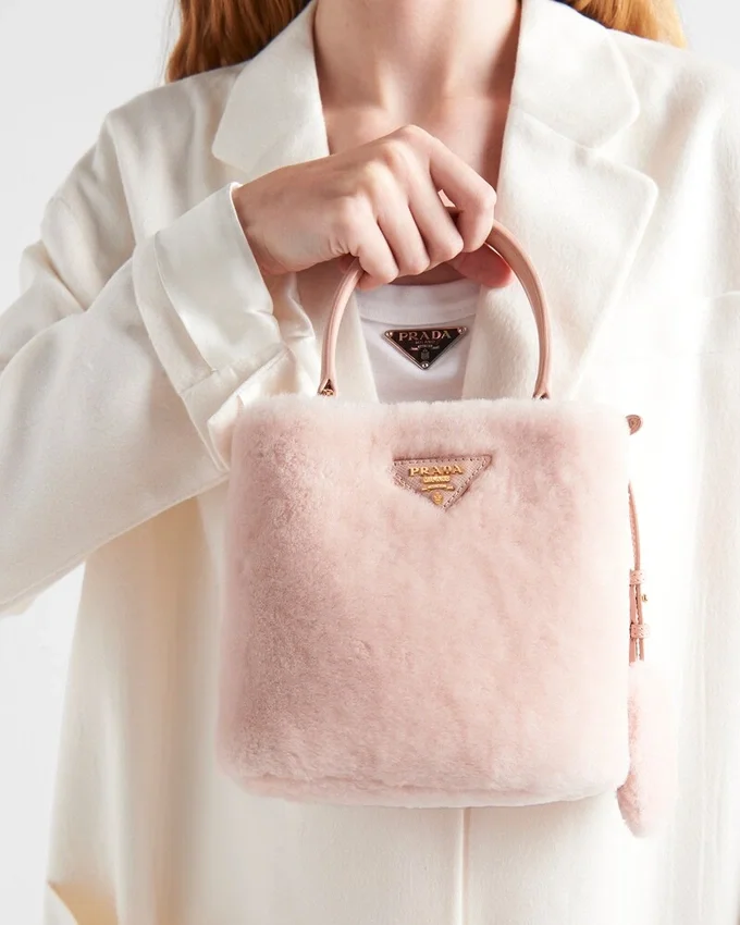 Bolso Prada Panier Mini de piel de oveja Bolso Prada Panier Mini de piel de oveja