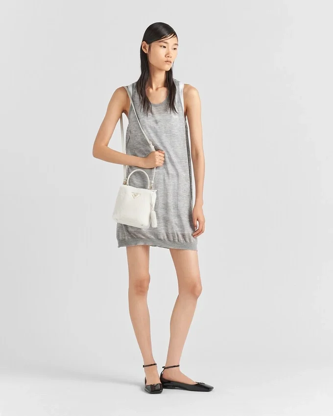 Bolso Prada Panier Mini de piel de oveja Bolso Prada Panier Mini de piel de oveja