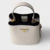 Bolso Prada Panier Mini de piel Saffiano Bolso Prada Panier Mini de piel Saffiano