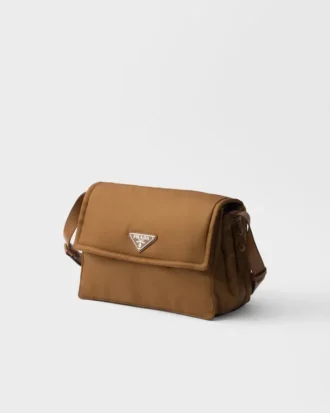 Bolso Prada Traveller mediano acolchado de Re-Nylon
