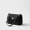 Bolso Prada Traveller mediano acolchado de Re-Nylon