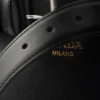 Bolso tipo cubo de cuero con hebilla y cinturón de Prada Bolso tipo cubo de cuero con hebilla y cinturón de Prada