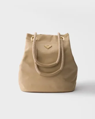 Bolso tipo cubo grande Prada Mariner de Re-Nylon