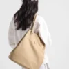 Bolso tipo cubo grande Prada Mariner de Re-Nylon Bolso tipo cubo grande Prada Mariner de Re-Nylon
