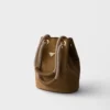 Bolso tipo cubo pequeño de gamuza Prada Mariner Bolso tipo cubo pequeño de gamuza Prada Mariner