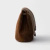 Bolso tipo cubo pequeño de gamuza Prada Mariner Bolso tipo cubo pequeño de gamuza Prada Mariner