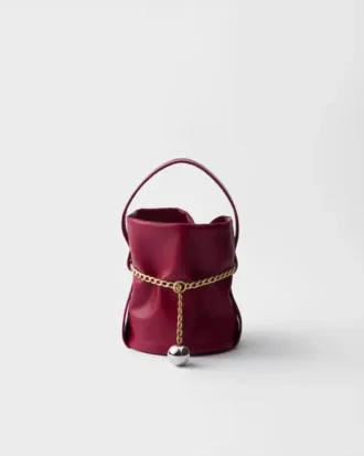 Bolso tipo cubo Prada Petit Sac Noir Mini de piel napa