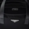 Bolso tote de Re-Nylon y cuero Saffiano Bolso tote de Re-Nylon y cuero Saffiano