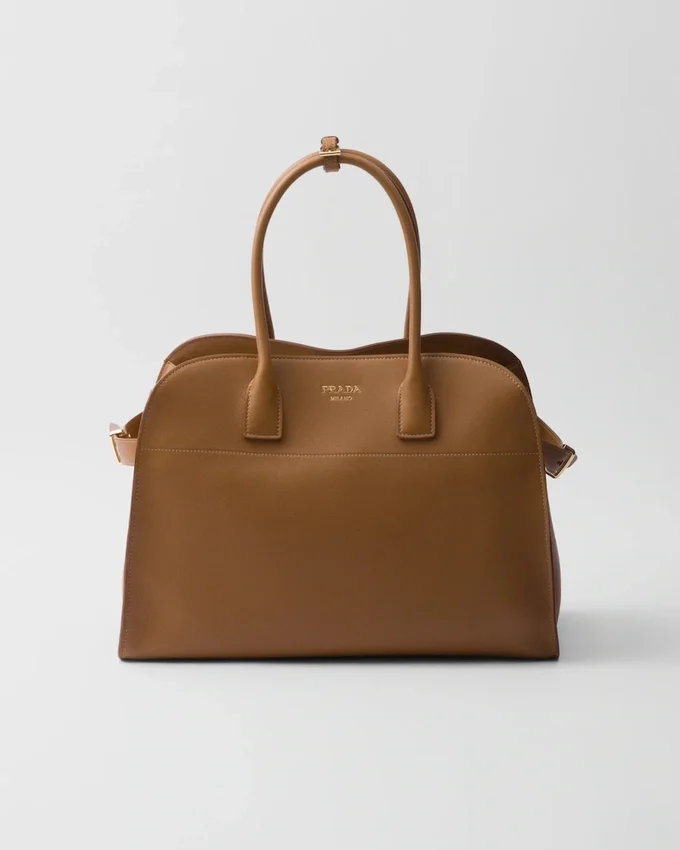 Bolso tote grande de cuero con hebillas Bolso tote grande de cuero con hebillas