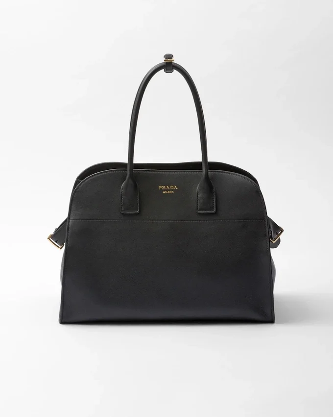 Bolso tote grande de cuero con hebillas Bolso tote grande de cuero con hebillas