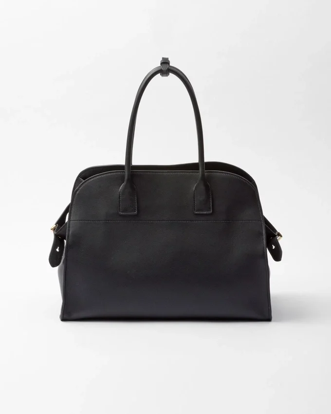 Bolso tote grande de cuero con hebillas Bolso tote grande de cuero con hebillas