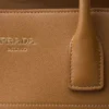 Bolso tote grande de cuero con hebillas Bolso tote grande de cuero con hebillas