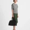 Bolso tote grande de cuero con hebillas Bolso tote grande de cuero con hebillas