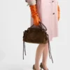 Bolso tote grande de gamuza Prada Carry Bolso tote grande de gamuza Prada Carry