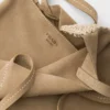 Bolso tote grande de gamuza y crochet Bolso tote grande de gamuza y crochet