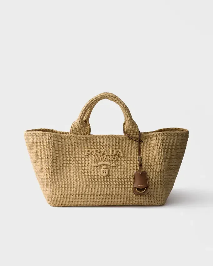Bolso tote grande de ganchillo con detalles de cuero Bolso tote grande de ganchillo con detalles de cuero