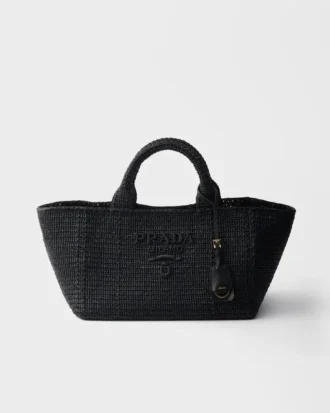 Bolso tote grande de ganchillo con detalles de cuero