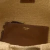 Bolso tote grande de ganchillo con detalles de cuero Bolso tote grande de ganchillo con detalles de cuero