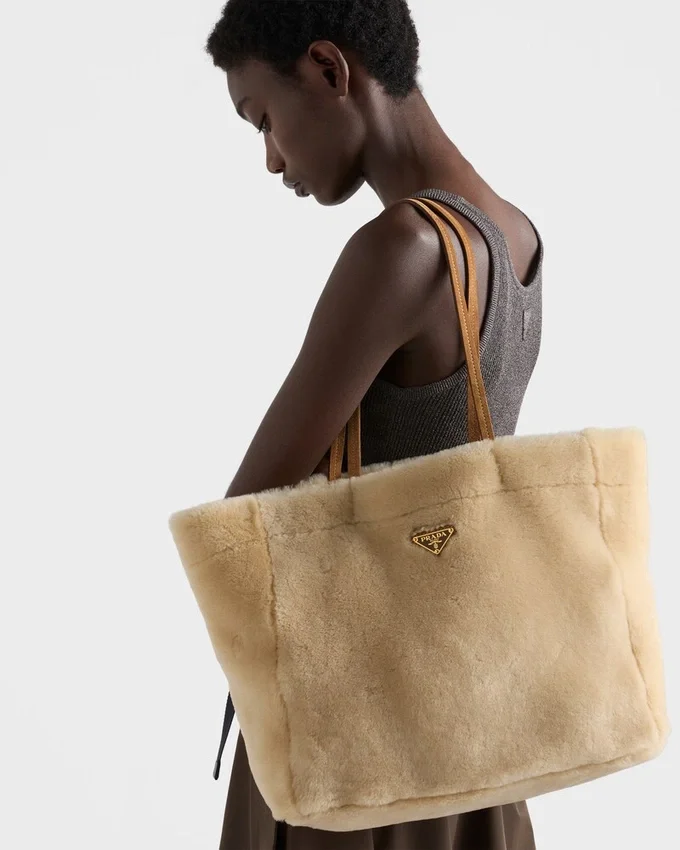 Bolso tote grande de piel de oveja Bolso tote grande de piel de oveja