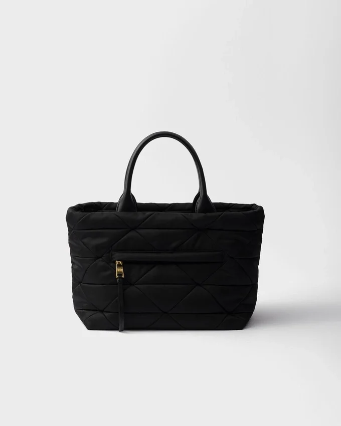Bolso tote mediano acolchado de Re-Nylon y piel Bolso tote mediano acolchado de Re-Nylon y piel