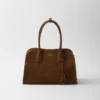 Bolso tote mediano de gamuza Bolso tote mediano de gamuza