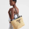 Bolso tote mediano de ganchillo y cuero Bolso tote mediano de ganchillo y cuero