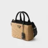 Bolso tote mediano de mimbre y lona Bolso tote mediano de mimbre y lona