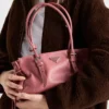 Bolso tote mediano de piel envejecida Prada Bonnie Bolso tote mediano de piel envejecida Prada Bonnie