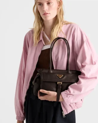 Bolso tote mediano de piel napa Explore de Prada