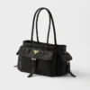 Bolso tote mediano de piel napa Explore de Prada