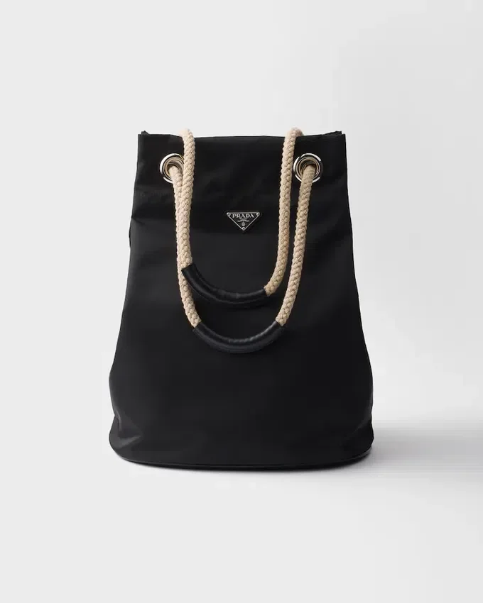Bolso tote mediano Prada Mariner de Re-Nylon Bolso tote mediano Prada Mariner de Re-Nylon