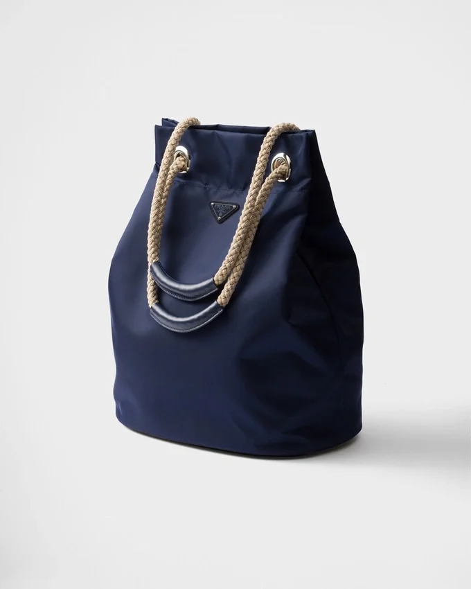 Bolso tote mediano Prada Mariner de Re-Nylon Bolso tote mediano Prada Mariner de Re-Nylon