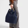 Bolso tote mediano Prada Mariner de Re-Nylon Bolso tote mediano Prada Mariner de Re-Nylon