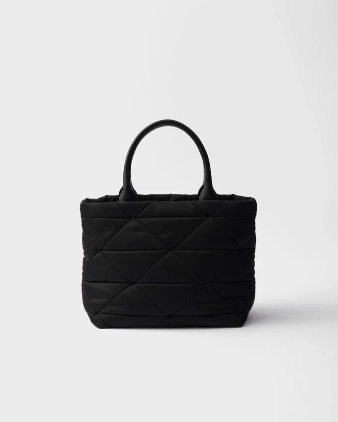 Bolso tote pequeño acolchado de Re-Nylon Bolso tote pequeño acolchado de Re-Nylon