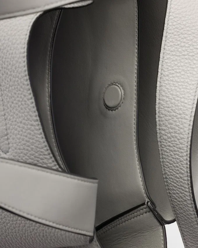 Bolso tote pequeño de cuero Bolso tote pequeño de cuero