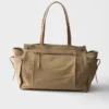 Bolso tote Prada Route de lona y cuero Bolso tote Prada Route de lona y cuero