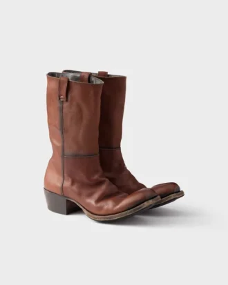 Botas de cuero antiguo