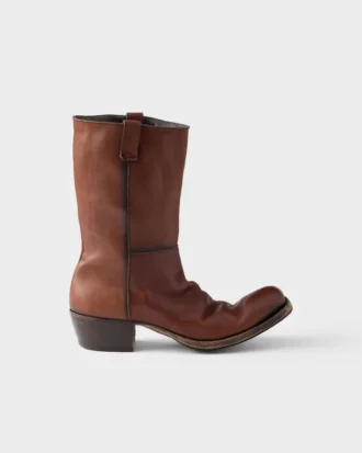 Botas de cuero antiguo