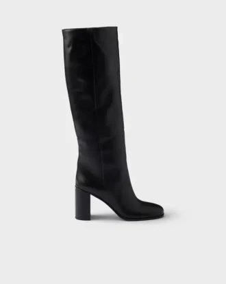 Botas de cuero con tacón