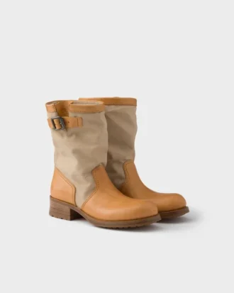 Botas de cuero y lona