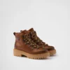 Botines de cuero con cordones Botines de cuero con cordones