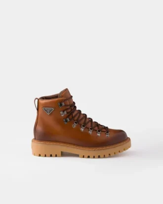 Botines de cuero con cordones Botines de cuero con cordones