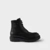 Botines de cuero con cordones Botines de cuero con cordones