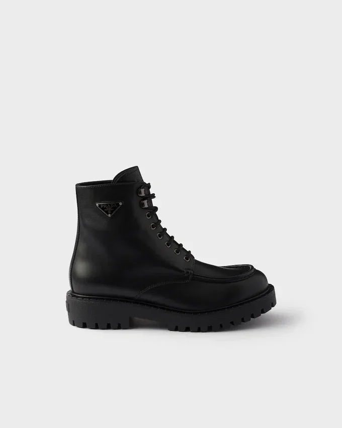 Botines de cuero con cordones Botines de cuero con cordones