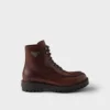 Botines de cuero con cordones Botines de cuero con cordones