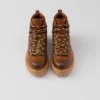 Botines de cuero con cordones Botines de cuero con cordones