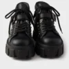 Botines de cuero con tachuelas Monolith Botines de cuero con tachuelas Monolith