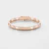 Brazalete rígido con corte en oro eterno en oro rosa Brazalete rígido con corte en oro eterno en oro rosa