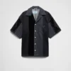 Camisa de denim con patchwork Camisa de denim con patchwork